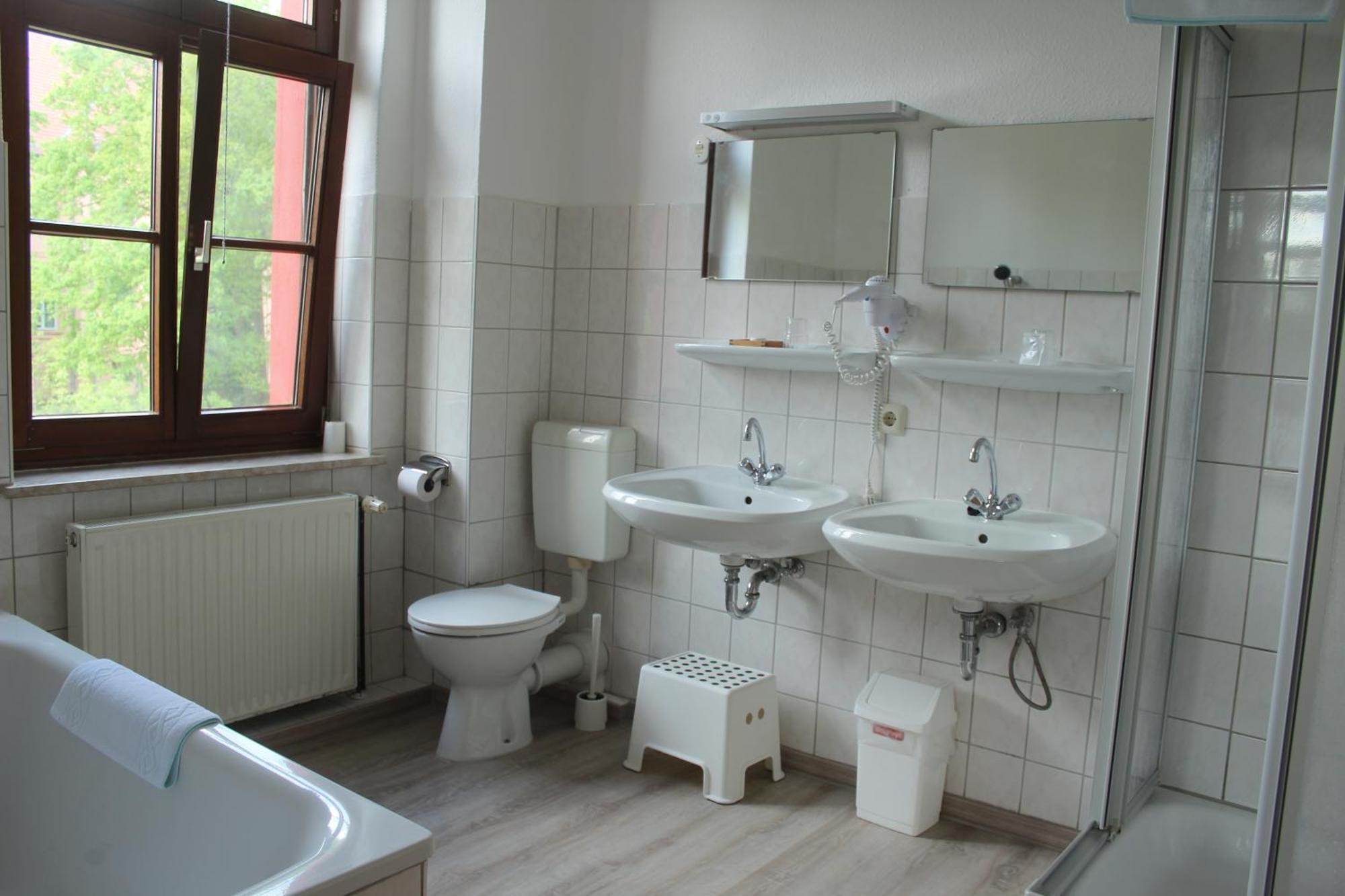 Landhotel Storchenkrug Rühstädt Buitenkant foto
